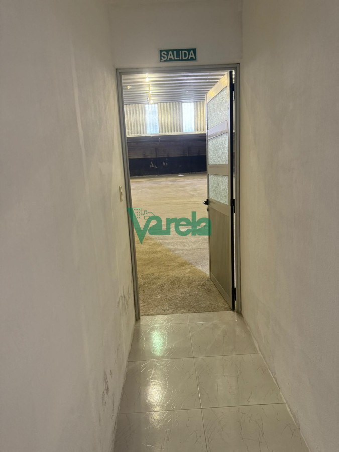 Galpón ID.22670 - Alquiler Local Comercial y Galpon a pasos del anillo perimetral Colon