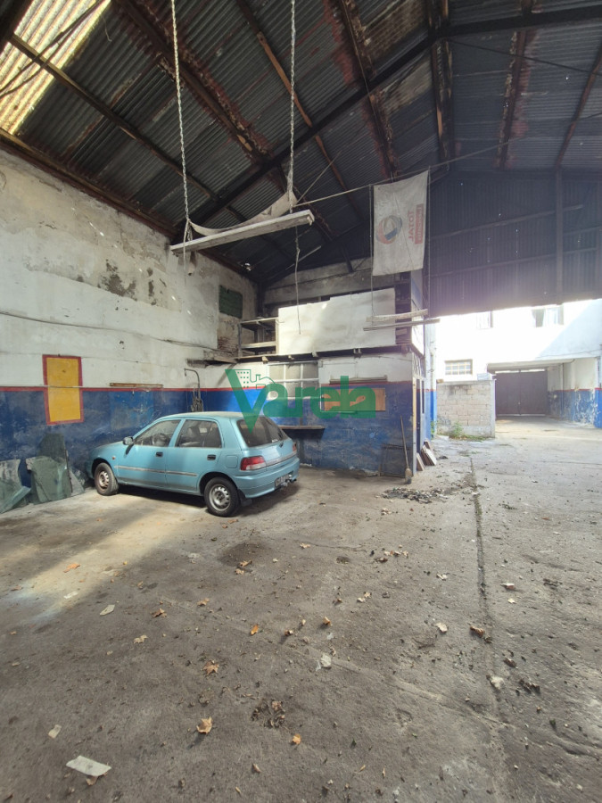 Galpón ID.23006 - Venta de galpon ideal deposito La Comercial