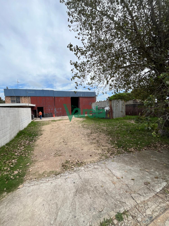 Galpón ID.22611 - Alquiler de gran galpon, 220 m2 en Neptunia, proximo a ruta 8 y ruta interbalnearia