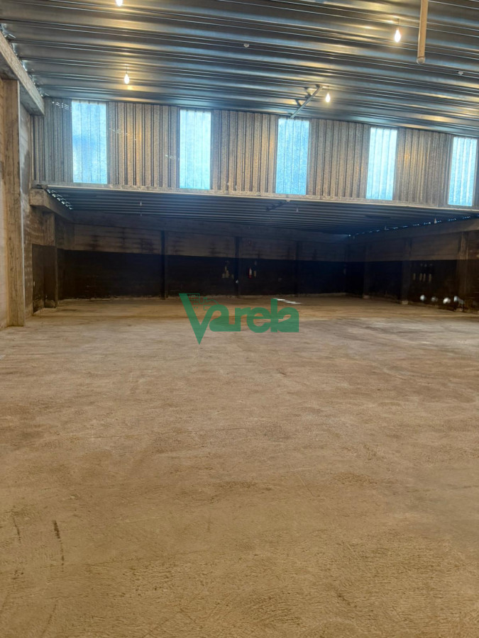 Galpón ID.22670 - Alquiler Local Comercial y Galpon a pasos del anillo perimetral Colon