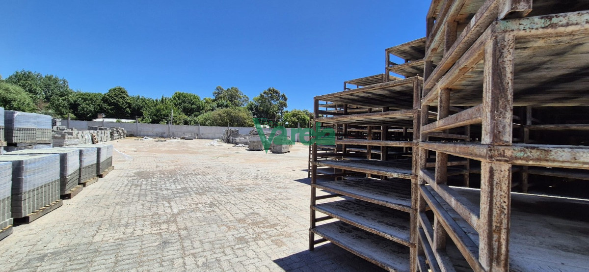 Galpón ID.22927 - Venta de Planta Industrial proxima a Ruta 101, Barros Blancos