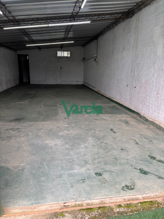 Galpón ID.23158 - Local en Alquiler en Lomas de Solymar