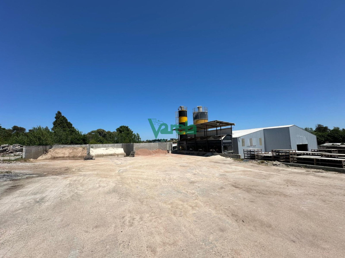 Galpón ID.22927 - Venta de Planta Industrial proxima a Ruta 101, Barros Blancos