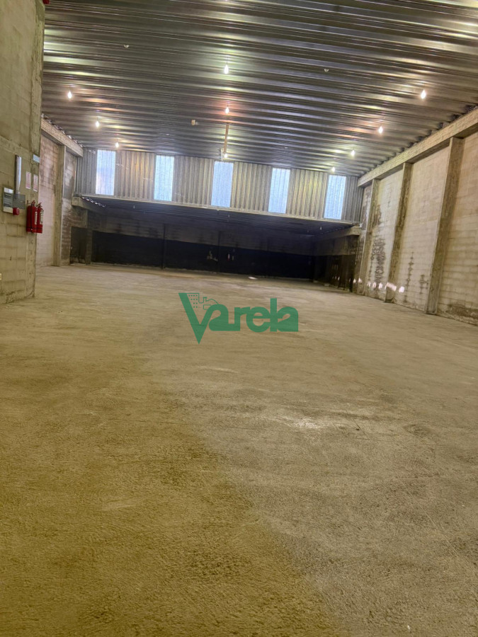 Galpón ID.22670 - Alquiler Local Comercial y Galpon a pasos del anillo perimetral Colon
