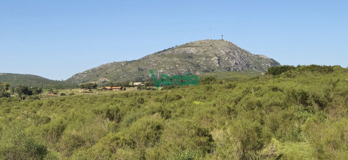 Chacra ID.22872 - Chacra Marítima de 5 has.en Playa Hermosa, a 9 cuadras de la playa