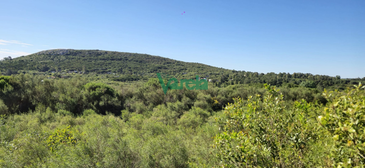 Chacra ID.22872 - Chacra Marítima de 5 has.en Playa Hermosa, a 9 cuadras de la playa