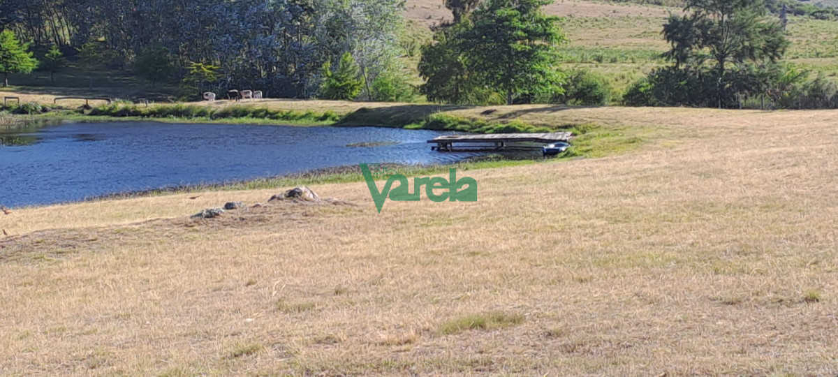 Chacra ID.21616 - Excelente Casa de Campo