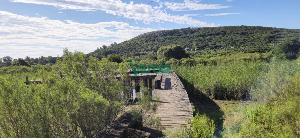 Chacra ID.22872 - Chacra Marítima de 5 has.en Playa Hermosa, a 9 cuadras de la playa