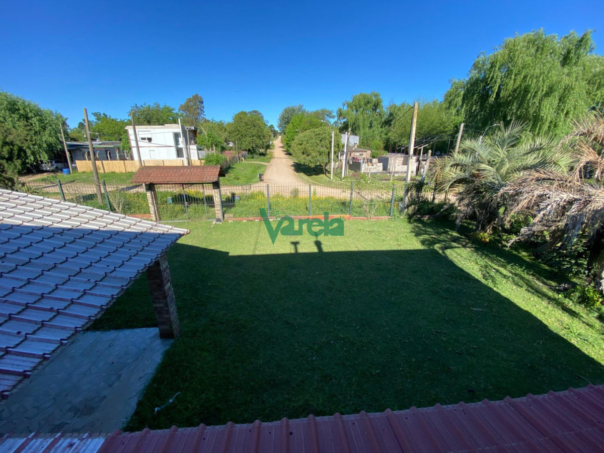 Chacra ID.23132 - Venta Casa 5 dor 2 baños barbacoa barros blancos gran terreno y 2 laguna