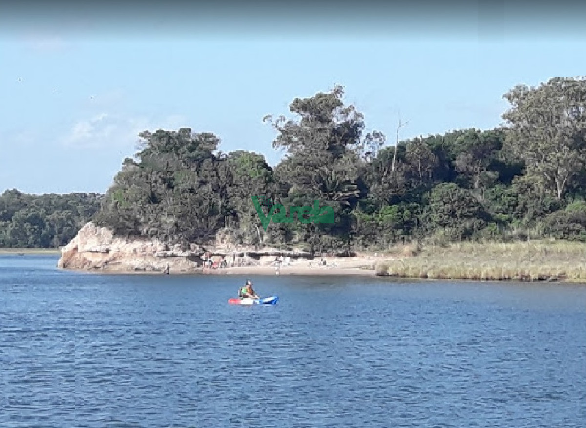Chacra ID.21921 - Chacra en venta 11.6  has. con 348 metros con costa sobre Arroyo Solis, Jaureguiberry