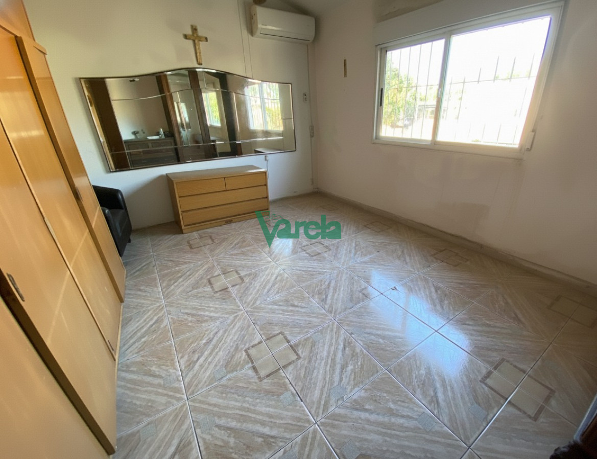 Chacra ID.23132 - Venta Casa 5 dor 2 baños barbacoa barros blancos gran terreno y 2 laguna