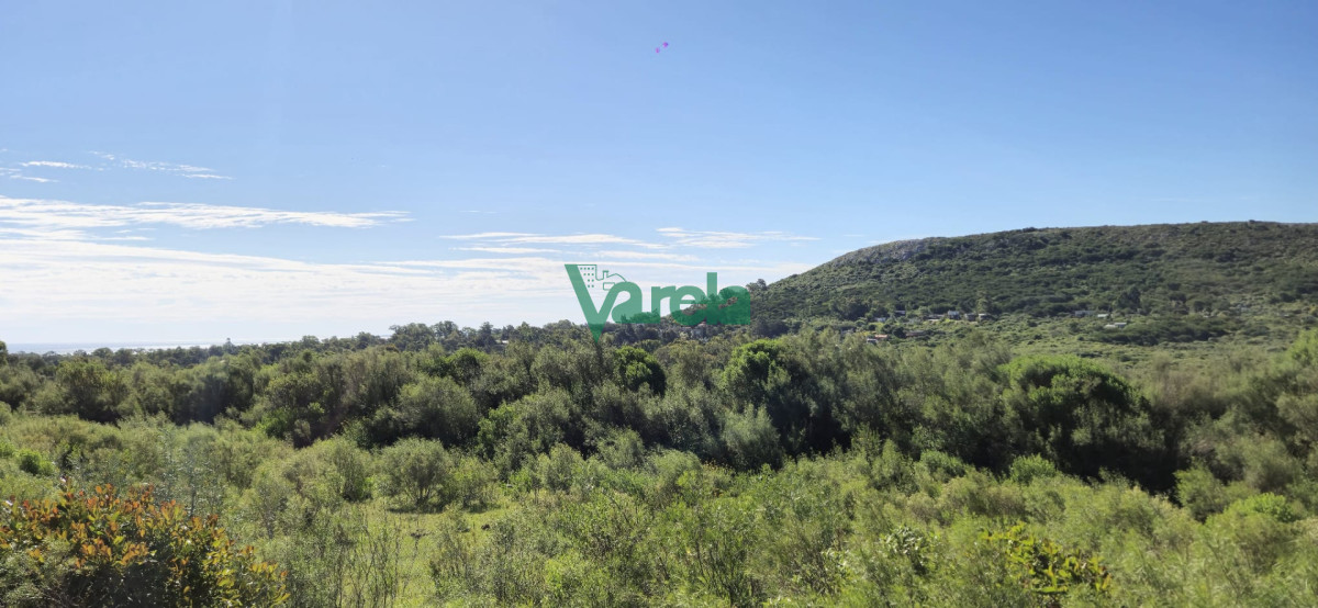 Chacra ID.22872 - Chacra Marítima de 5 has.en Playa Hermosa, a 9 cuadras de la playa