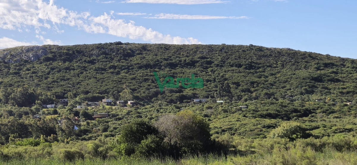 Chacra ID.22872 - Chacra Marítima de 5 has.en Playa Hermosa, a 9 cuadras de la playa