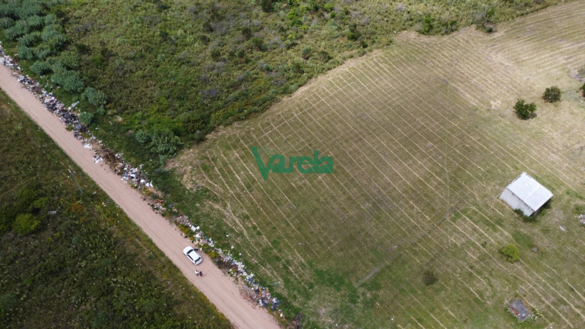 Chacra ID.22474 - Venta Chacra 5000m2 con construccion Joaquin Suarez 