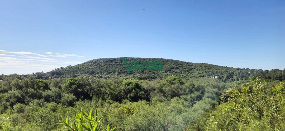 Chacra ID.22872 - Chacra Marítima de 5 has.en Playa Hermosa, a 9 cuadras de la playa