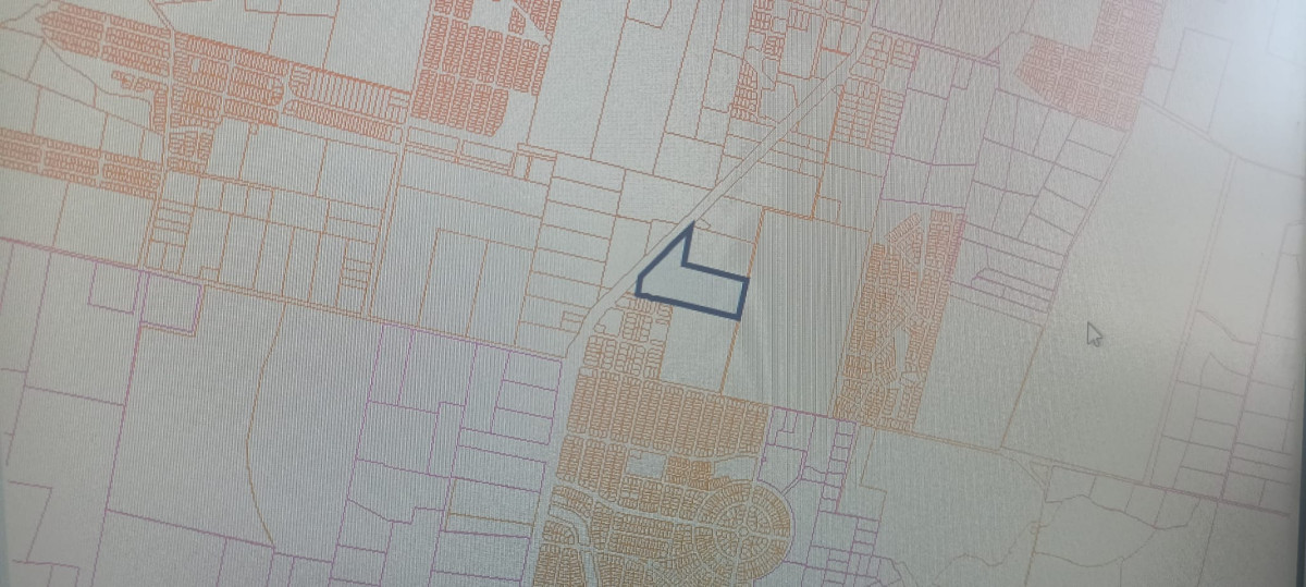 Venta Chacra,  sobre Ruta 101, ideal logística