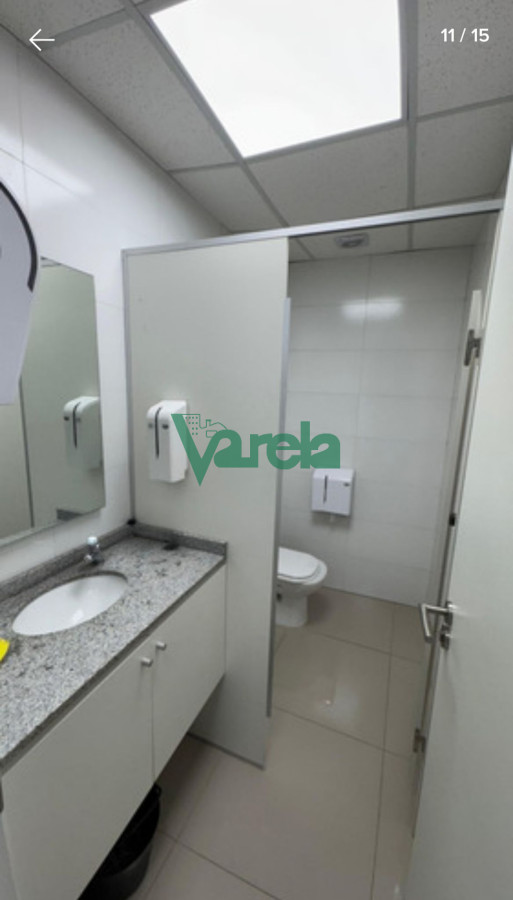 Local Comercial ID.22782 - Venta Local Comercial Con renta Con Farmashop Aguada