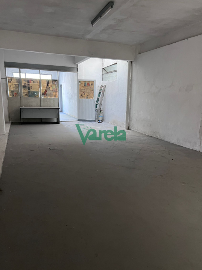 Local Comercial ID.22364 - Venta local cerrito ideal para varios rubros consulte