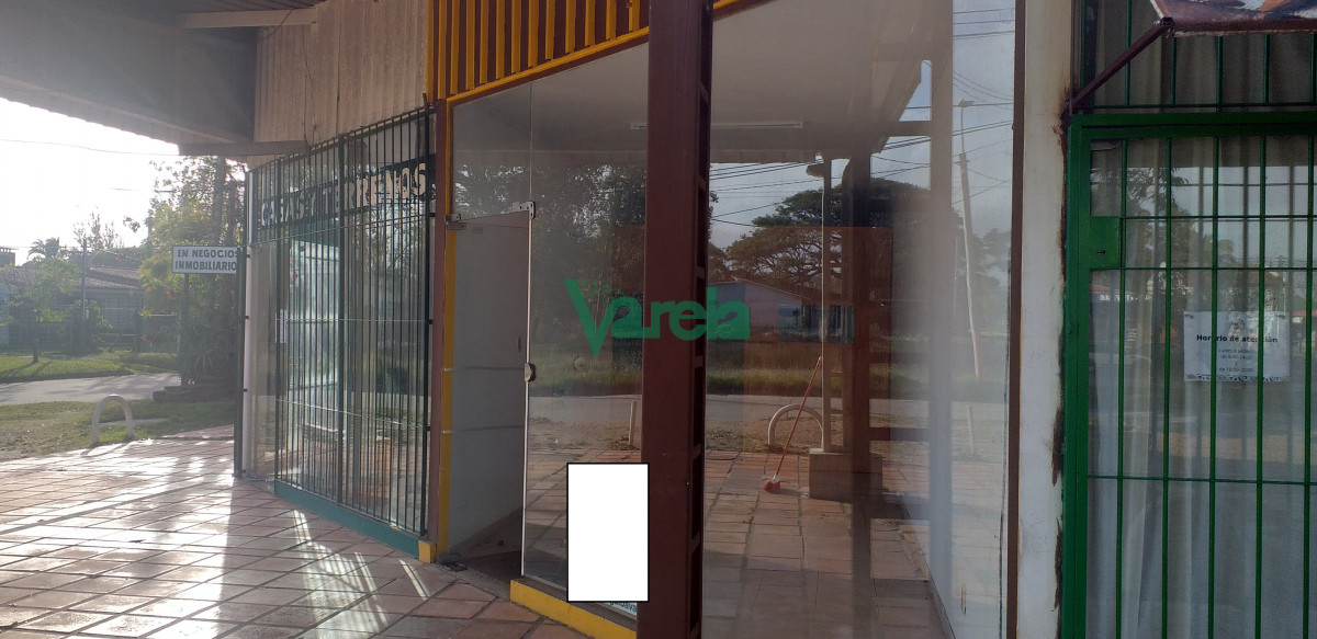 Local Comercial ID.22522 - Local en Balnearios, Salinas