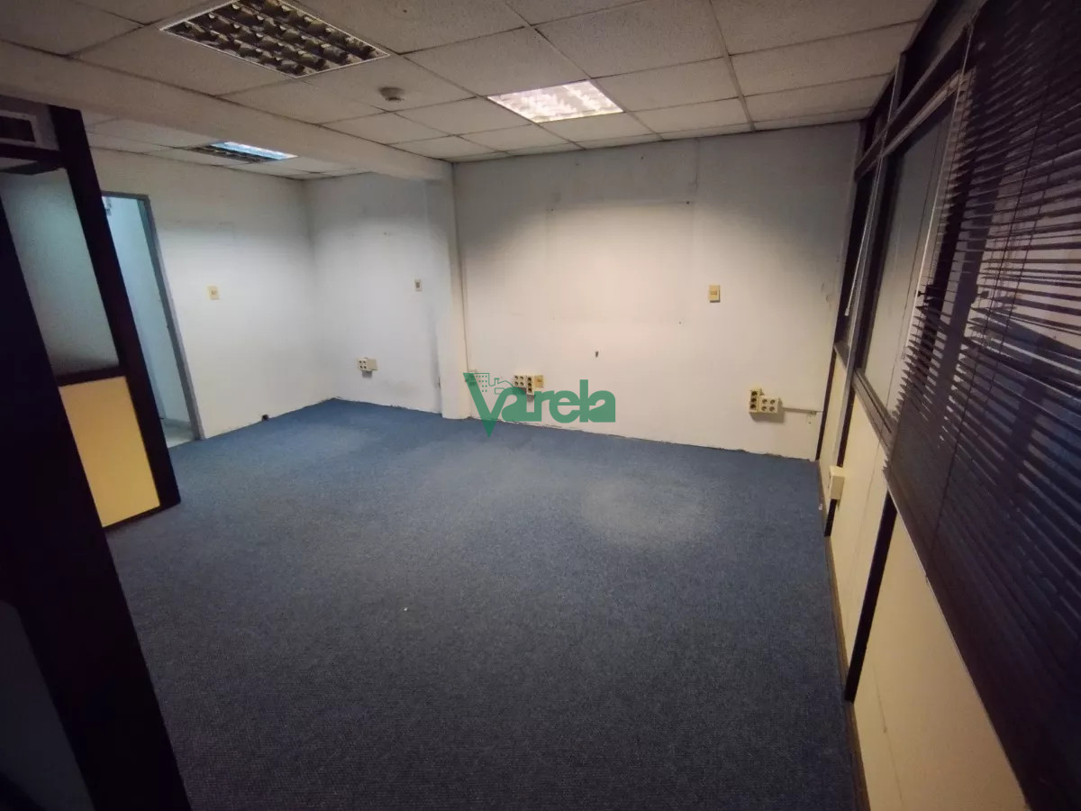 Local Comercial ID.22449 - Local en alquiler Cordon 3 plantas, gran deposito o varios rubros
