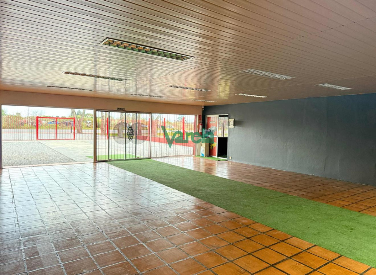 Local Comercial ID.22791 - Alquiler Local Comercial Sobre Cesar Mayo Gutierrez Imperdible
