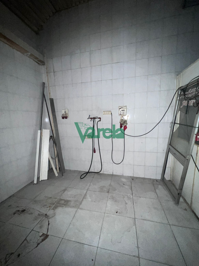 Local Comercial ID.22208 - venta local comercial con deposito y oficina sobre agraciada prado 