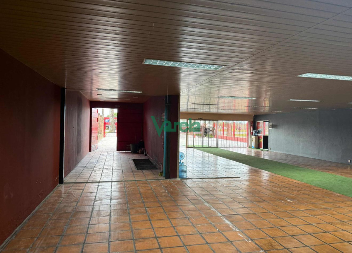 Local Comercial ID.22791 - Alquiler Local Comercial Sobre Cesar Mayo Gutierrez Imperdible
