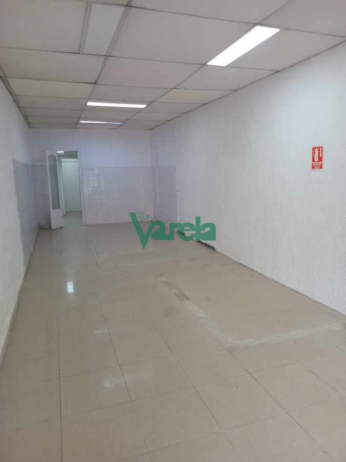 Local Comercial ID.22616 - Alquiler de local comercial en Pocitos, Rivera y Soca