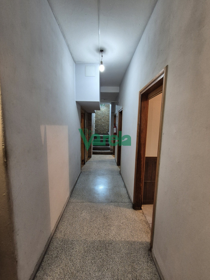 Local Comercial ID.22545 - Venta local en 3 plantas 700 mts2, Agraciada esq San Fruscuoso