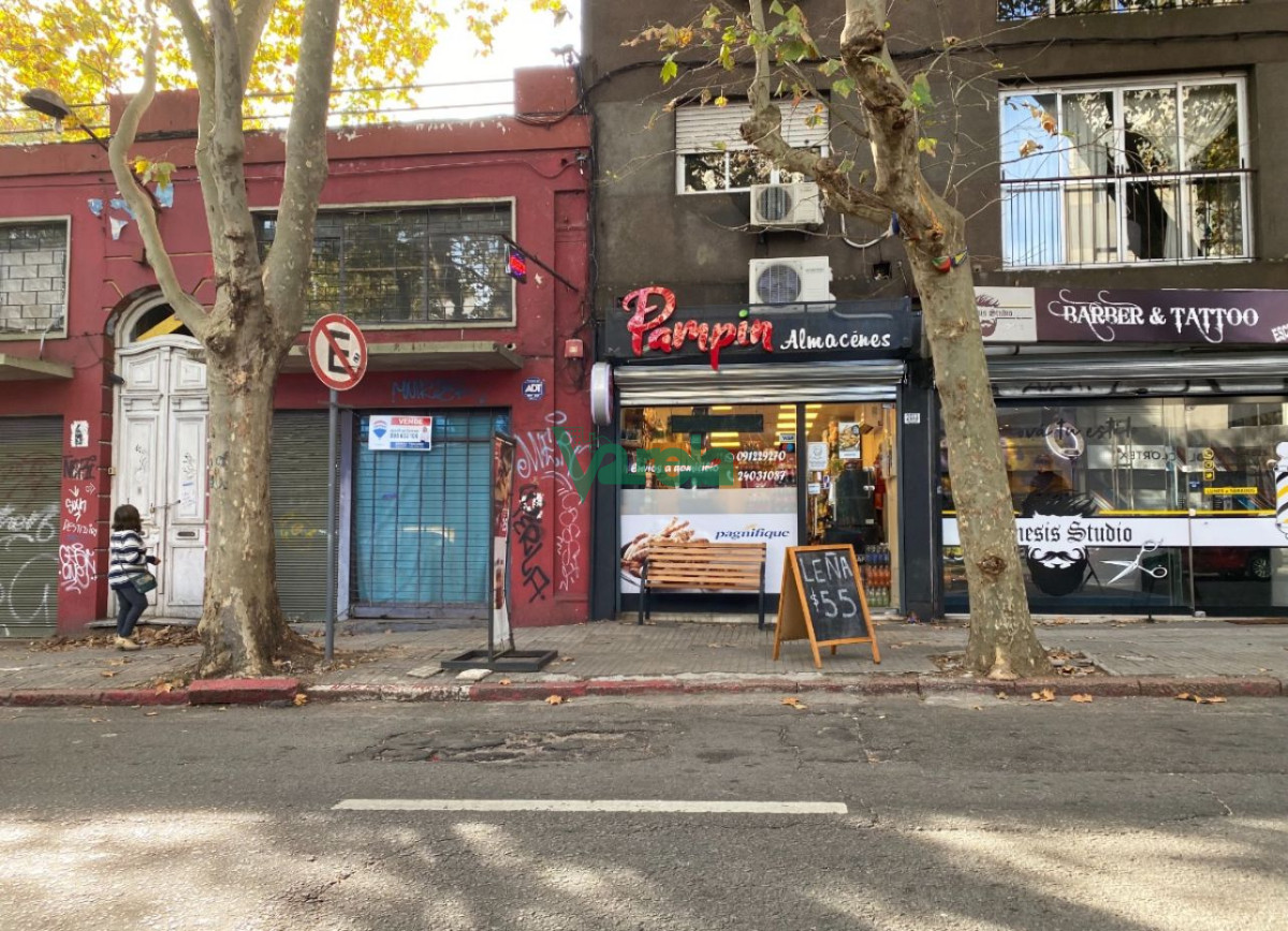 Local Comercial ID.22288 - Alquiler local comercial ex minimercado Cordon Soho zona bares