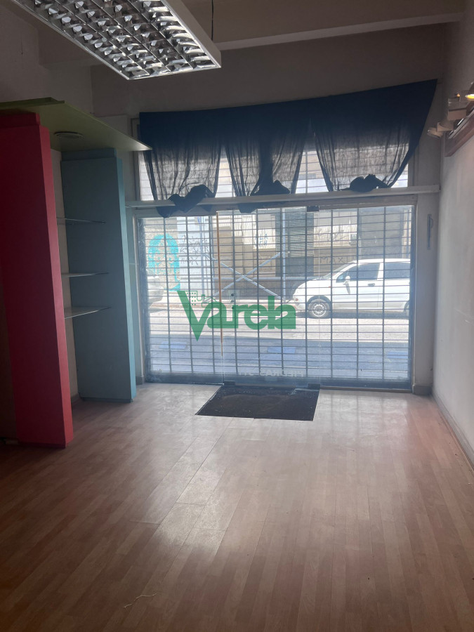Local Comercial ID.22526 - Venta Local Comercial Con Baño Ideal Renta o Negocio Ciudad Vieja