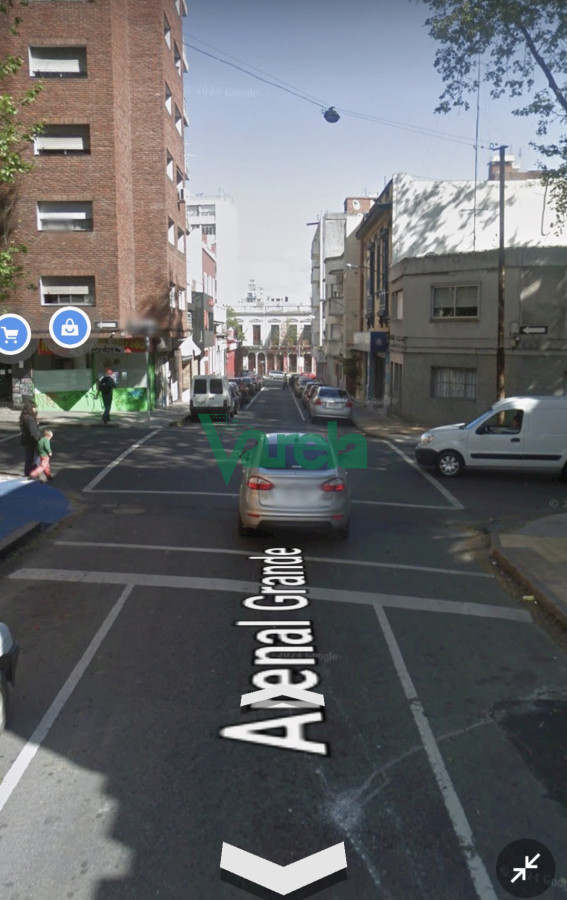 Local Comercial ID.22382 - Venta de parking, local comercial y varios apartamentos