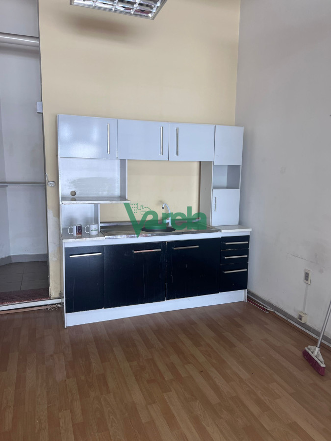 Local Comercial ID.22526 - Venta Local Comercial Con Baño Ideal Renta o Negocio Ciudad Vieja