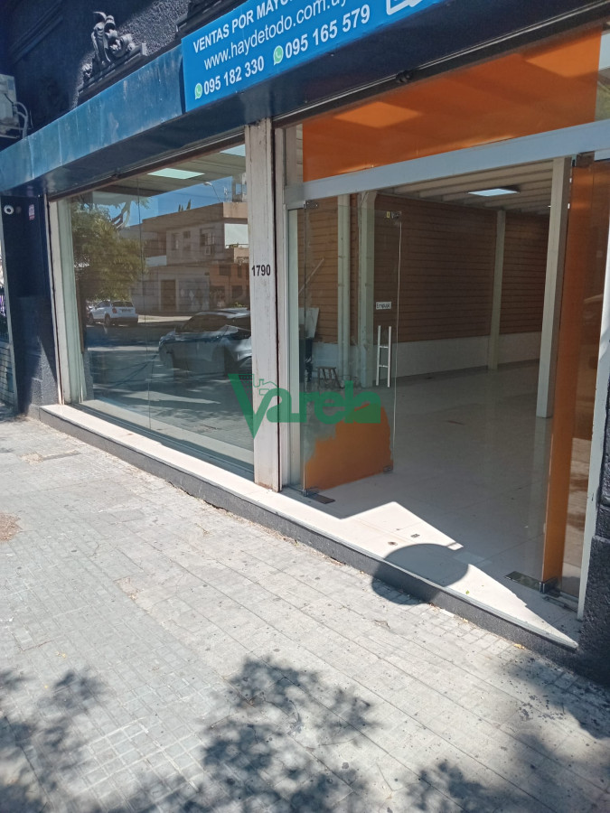 Local Comercial ID.22844 - Local comercial en alquiler casi Arenal Grande, La Comercial
