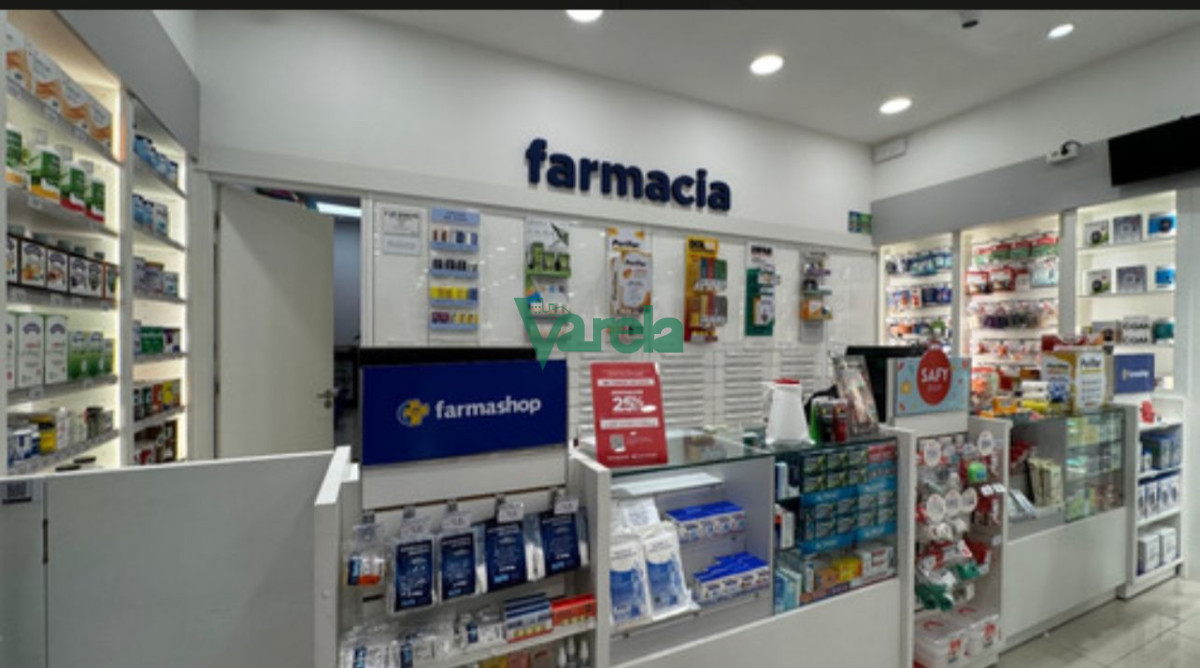 Local Comercial ID.22782 - Venta Local Comercial Con renta Con Farmashop Aguada