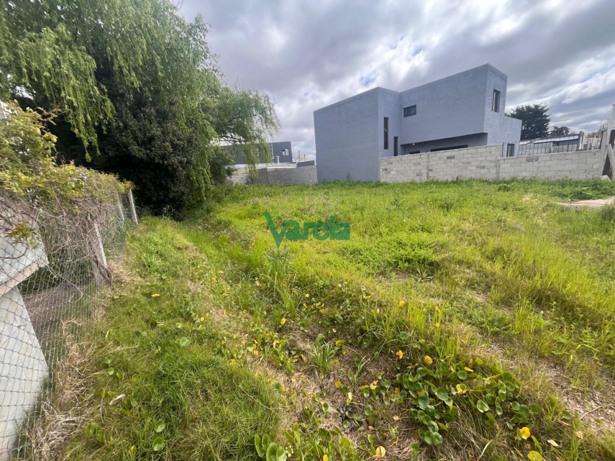 Terreno ID.21150 - Venta de terrenos en Lagomar Nuevo Barrio proximo Shopping