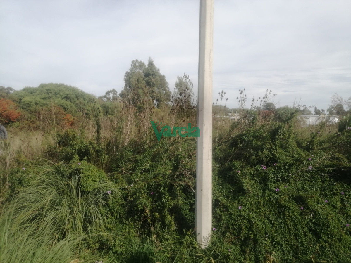 Terreno ID.22294 - Terreno en venta en Villa Tato sobre  Camino Los Horrneros. Esquina
