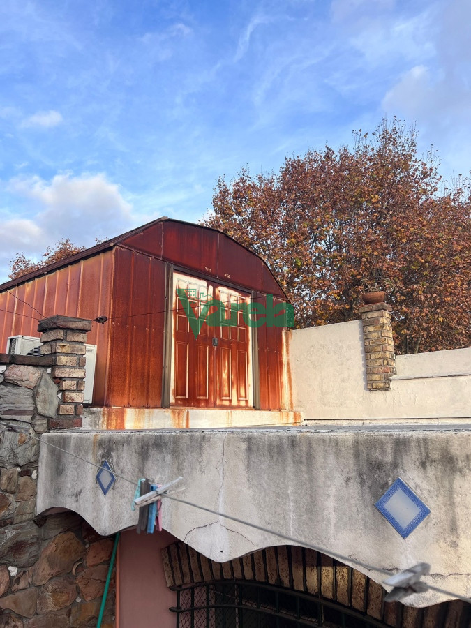 Terreno ID.22209 - Venta terreno esquina con altura buen frente Aguada sobre avenida