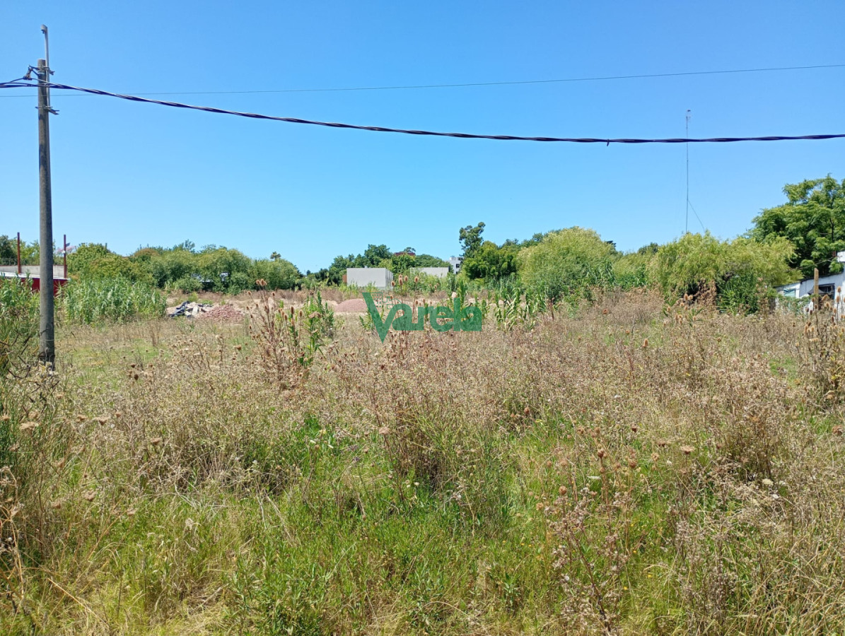 Terreno ID.22911 - Venta Terreno Carrasco norte, zona Portones Schopping, oportunidad unica