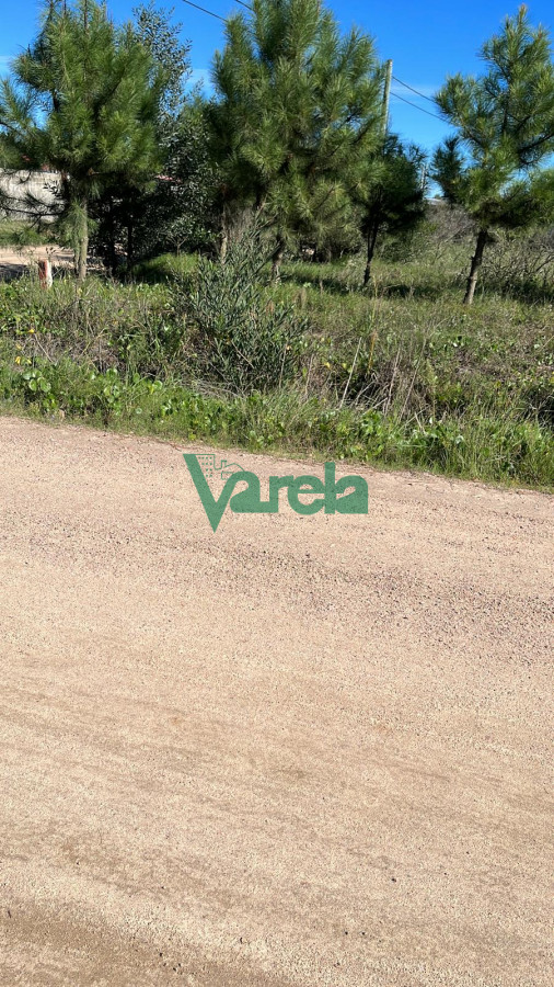 Terreno ID.22133 - Terreno en venta Montes de Solymar, esquina, financia, entrega y cuotas 