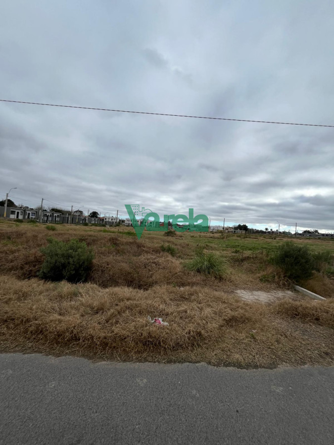 Terreno ID.22322 - Terreno Lagomar en excelente entorno