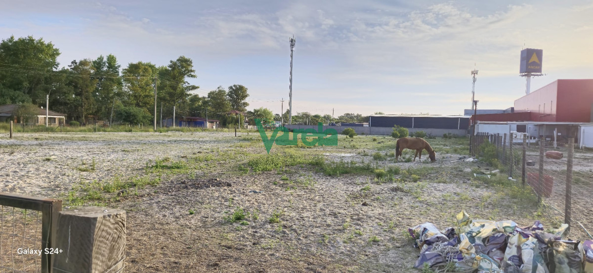 Terreno ID.22405 - Terreno de 7375 m2 en Balneario Las Toscas Sur