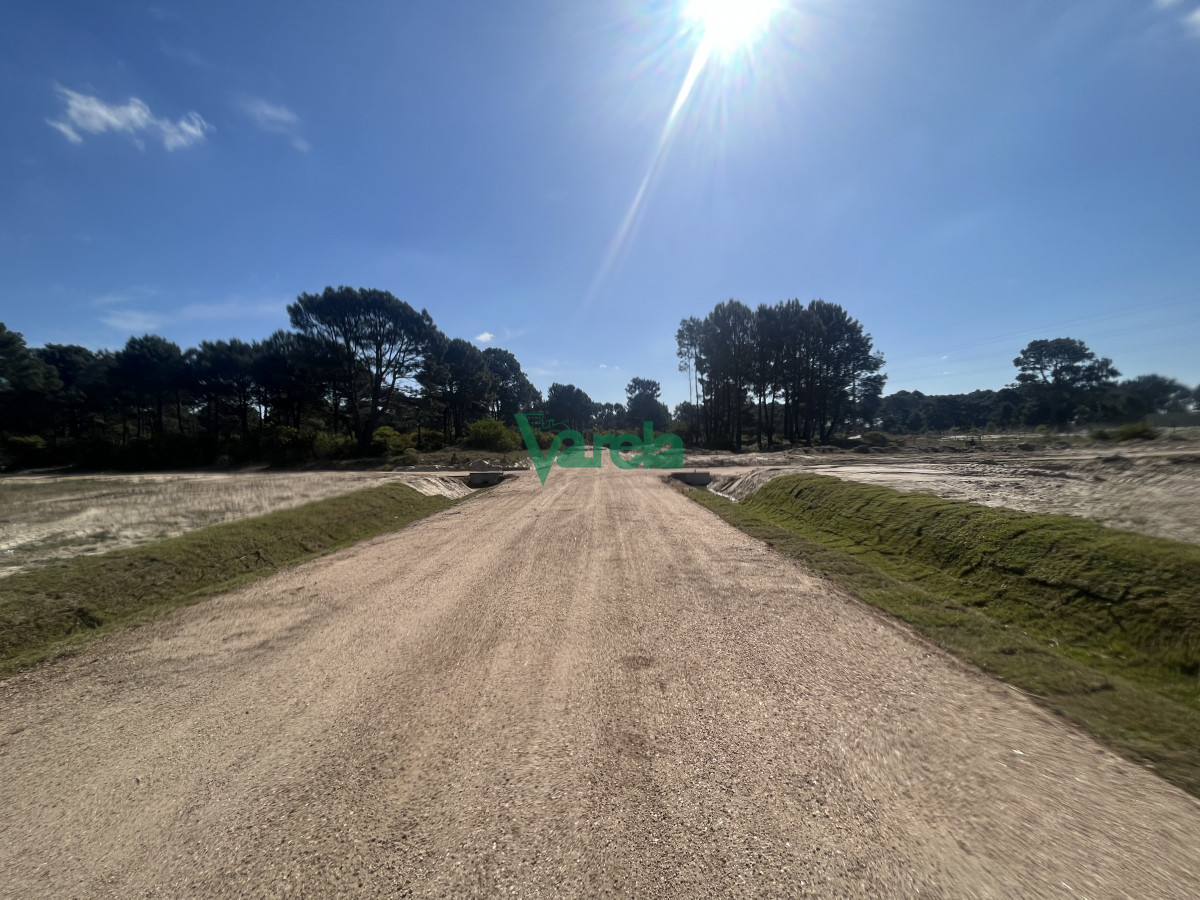 Terreno ID.21820 - Venta de terreno financiado Ultimo Montes de Solymar.!!