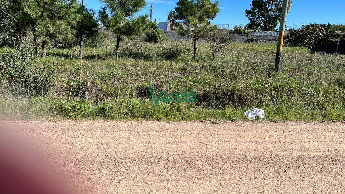 Terreno ID.22133 - Terreno en venta Montes de Solymar, esquina, financia, entrega y cuotas 