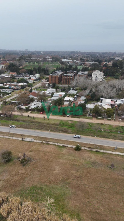 Terreno ID.23113 - Venta Terreno Esquina Próx Portones Carrasco Norte Ideal Edificio
