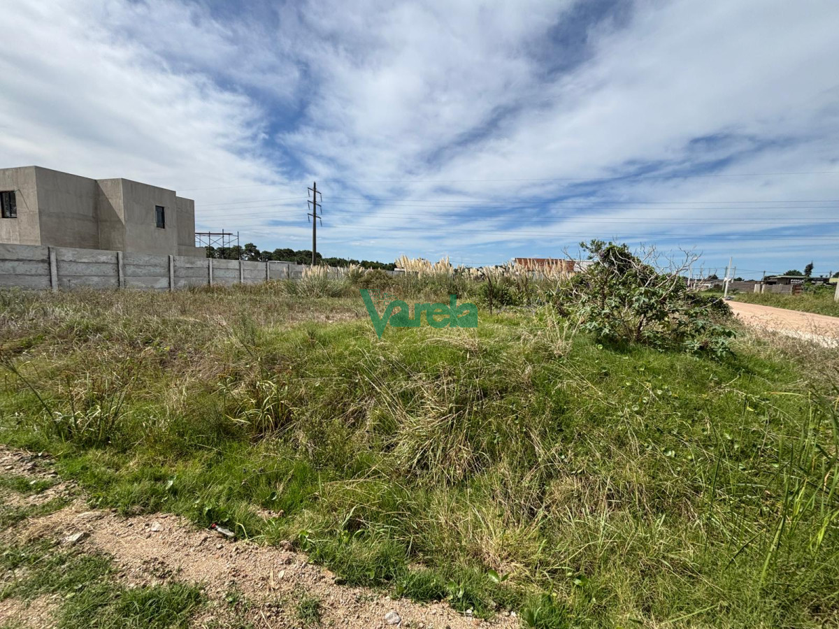 Terreno ID.22544 - Terreno en Solymar de 690 m2 esquina , saldo cuotas de U$S 500