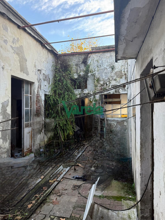Terreno ID.22625 - Venta de terreno en La Comercial, 100% de FOS, altura permitida 16,5 mts