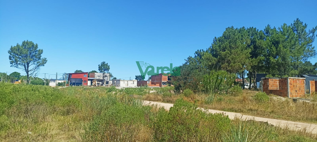 Terreno ID.21101 - Solymar terrenos financiados. Entrega $ 200.000 más cuotas de 16 U.R.