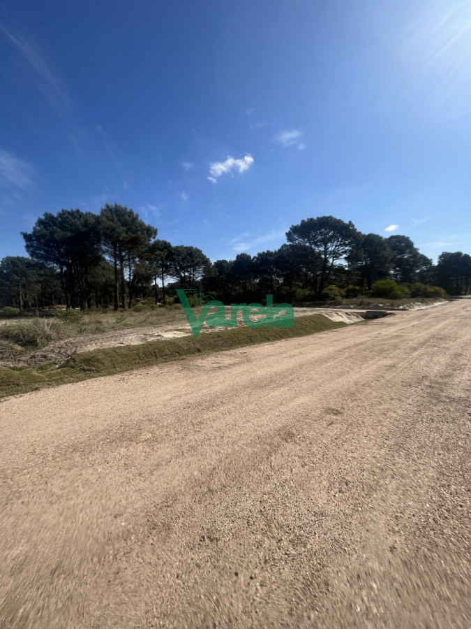 Terreno ID.21820 - Venta de terreno financiado Ultimo Montes de Solymar.!!