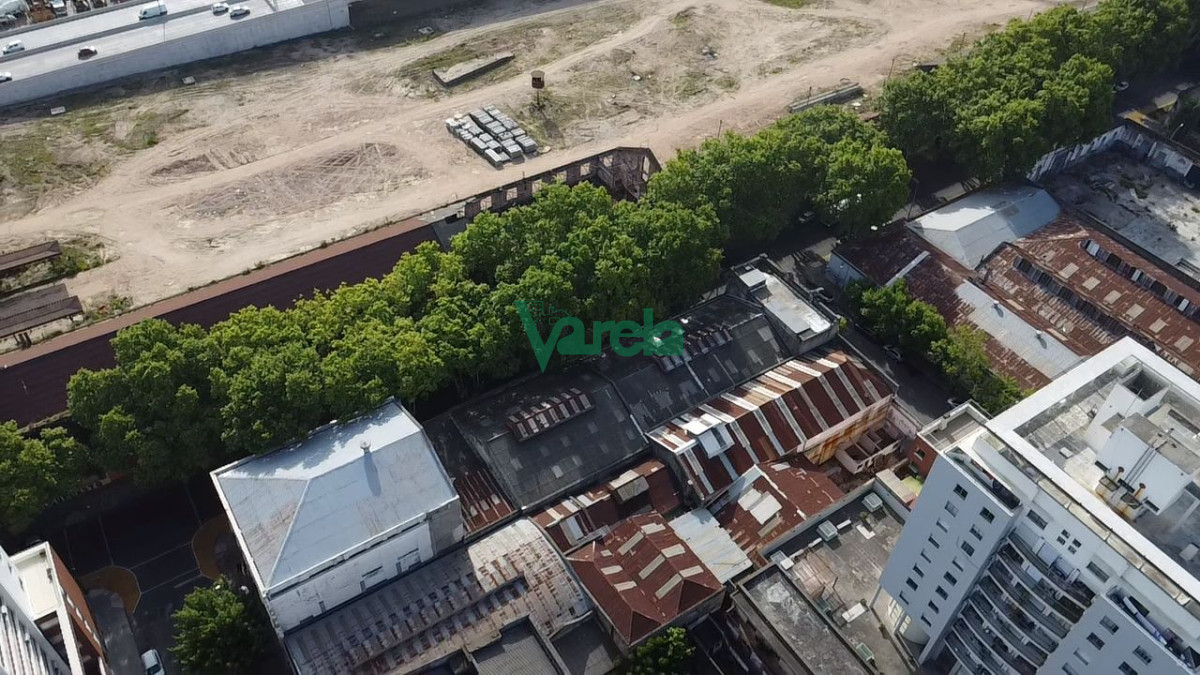 Terreno ID.22816 - Venta Terreno Edificio 15 pisos Aguada Centro Bahia